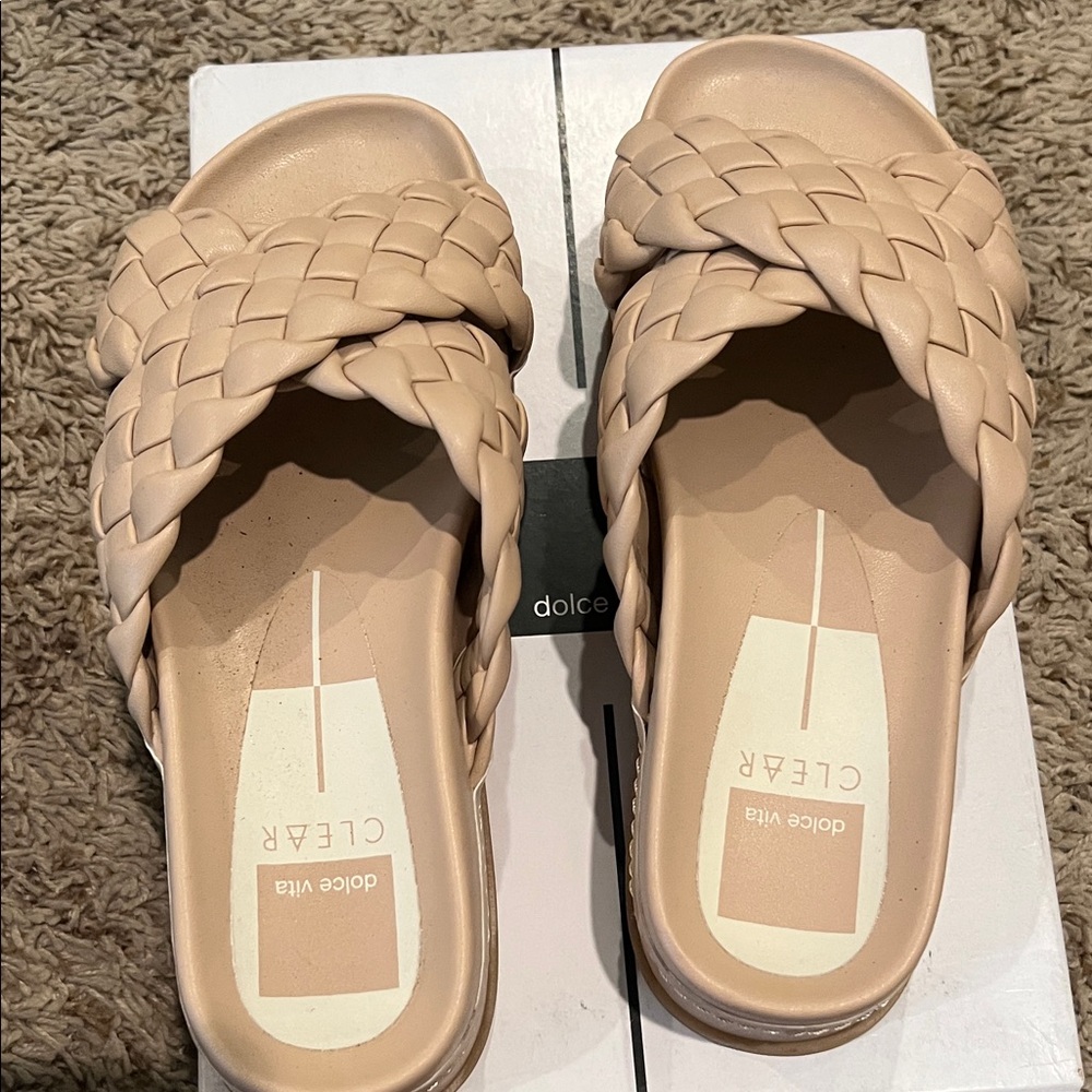 Dolce Vita Women's Tan Braided Slide Sandals